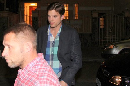 Ashton Kutcher, Alessandra Ambrosio Ashton Kutcher, Alessandra Ambrosio